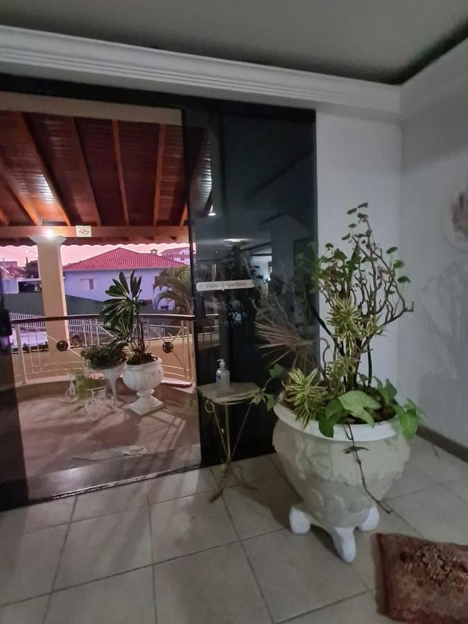 Hotel Vitoria Garden